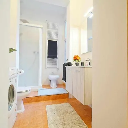 Corso Venezia House - Destiny 4 شقة *