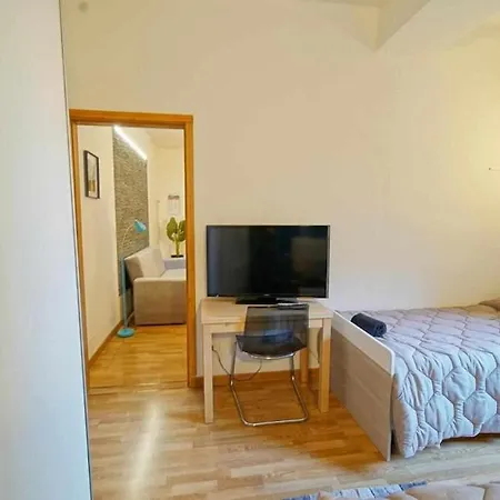 Corso Venezia House - Destiny 4 Lägenhet